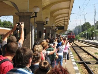 Reuters: Корупция и лошо управление спъват железниците