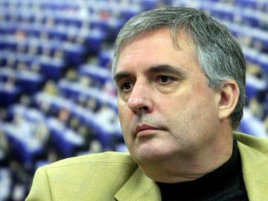 Калфин иска данъчна отстъпка за работещи родители