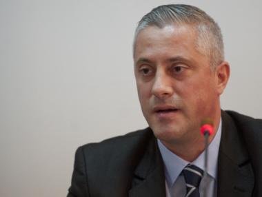 „Ханке не е прав - няма да се сринем, ако влезем в еврозоната“