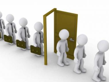 11 000 безработни по-малко през април 2015 г.