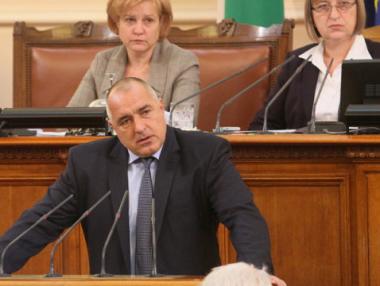 „Чудя се защо в XXI век няма вода в чешмите“