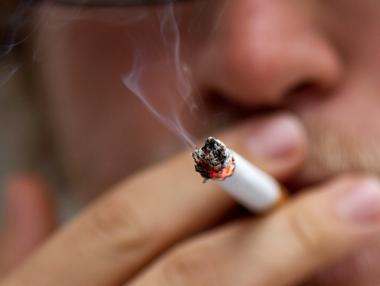 Купуваме по-малко храна, но повече цигари и алкохол