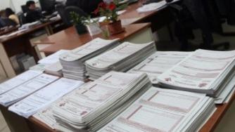 Отделяме средно по 8 дни годишно в борба с бюрокрацията