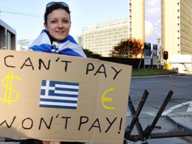 Гърция все по-близо до фалита