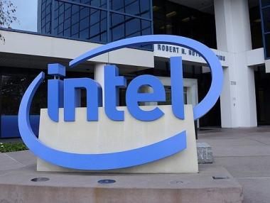 Вятърни турбини захранват централата на Intel в САЩ
