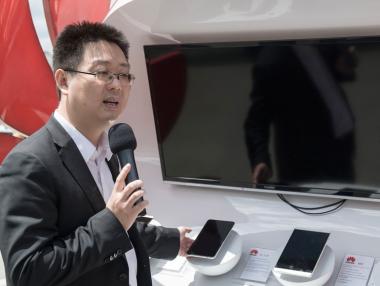 Само 5 компании ще останат на пазара за смартфони