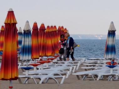 КЗП отваря приемни за недоволни туристи по морето