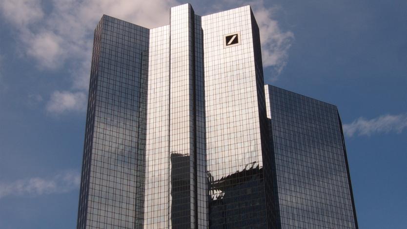 Обиск в офиси на Deutsche Bank във Франкфурт