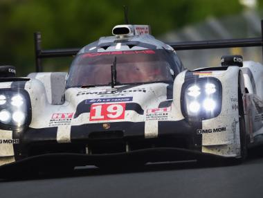 След 17 г. Porsche отново спечели 24-те часа на Льо Ман