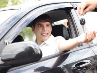 Нови мерки срещу купуването на шофьорски книжки