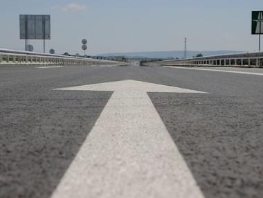 Пускат две ленти на ремонтиран участък от „Хемус“ към София