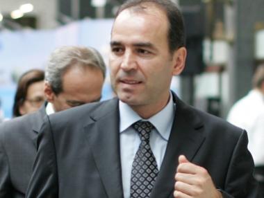 Искров щял да се оттегли тази седмица