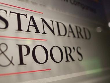 S&P отново понижи кредитния рейтинг на Гърция