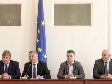 Патриотичният фронт остава зад Борисов