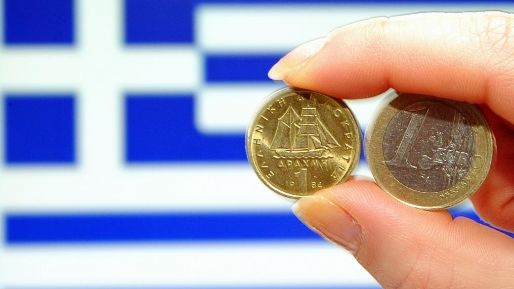Признаците за прогрес на Гърция вдигнаха еврото