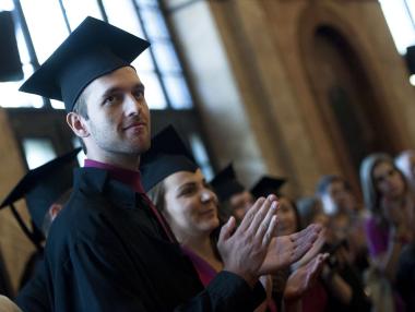 Българите предпочитат родните университети