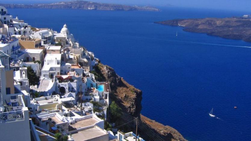 Лукс имотите в Гърция са се обезценили с 50%