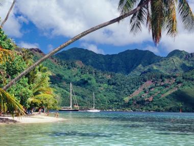 Топ 10 най-добри острова