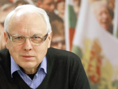 България е заинтересована от спасяването на Гърция