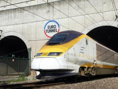 Рекорден брой пътници на влака под Ламанша