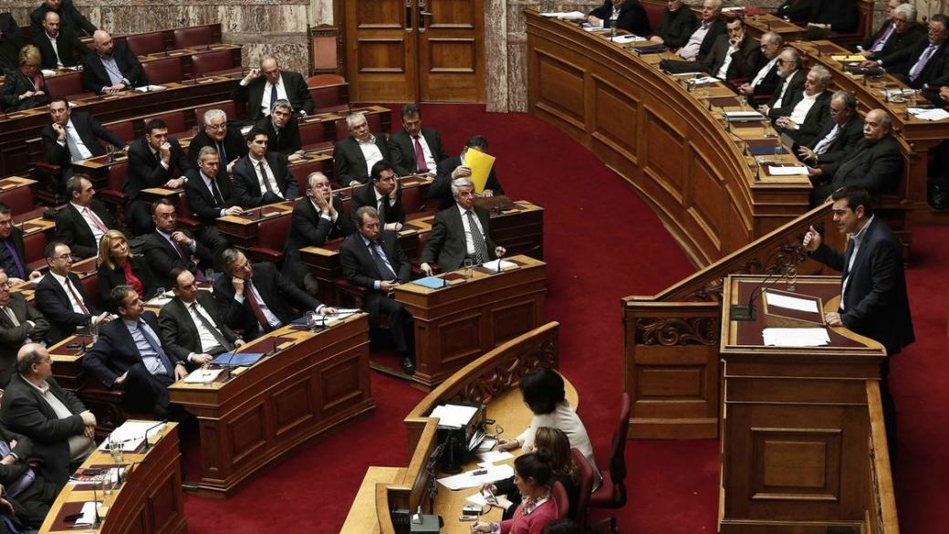 Гръцкият парламент прие втория пакет реформи