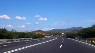 Поставят електронни пътни знаци в страната