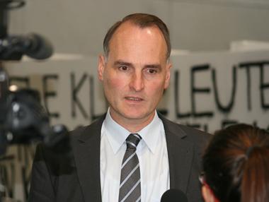 „И в криза гърците живеят по-добре от българите“