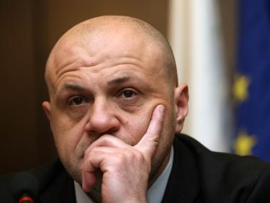 Томислав Дончев поема управлението на НДК