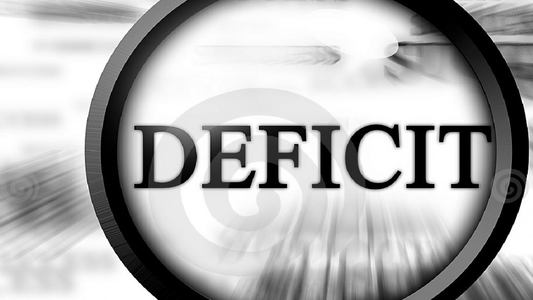 Втори месечен бюджетен дефицит