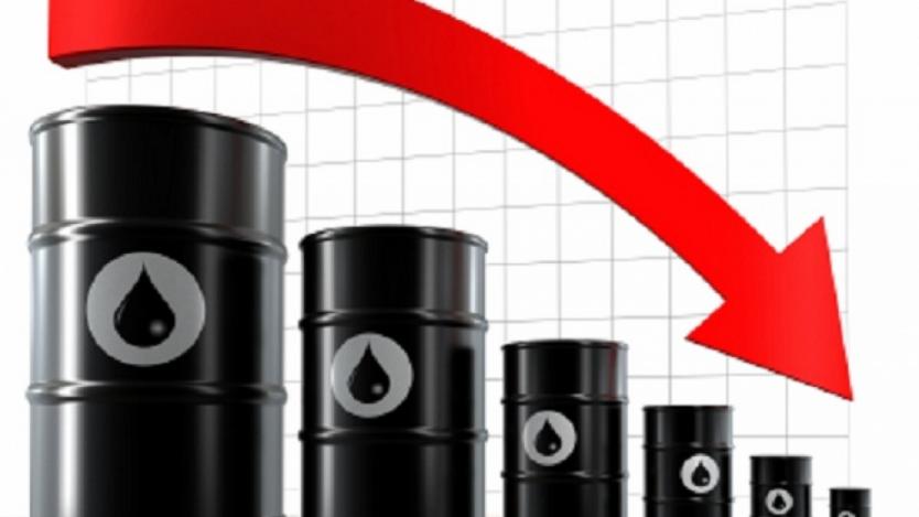 Цената на петрола стигна до най-ниското си равнище от 2009 г.