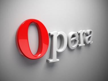 Браузърът Opera се продава