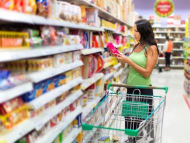 Всеки българин изхвърля 100 кг храна годишно