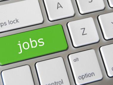 Над 60 000 души са започнали работа по морето