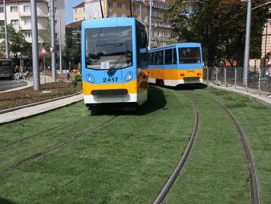 София се сдоби с първите „зелени“ релси