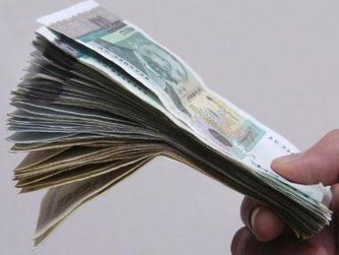 Полицаи и военни няма да се пенсионират с 20 заплати