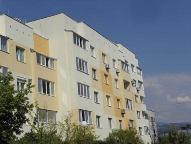 Готов е първият блок по програмата за безплатно саниране