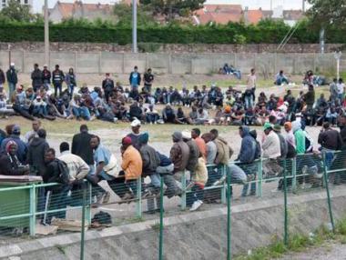 Париж и Лондон с общ център срещу нелегалните имигранти