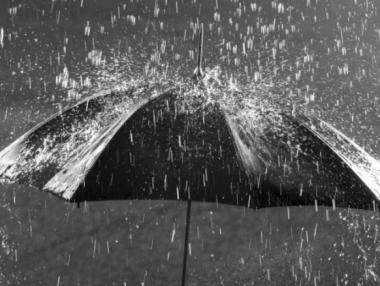 Жълт код за обилни валежи в 12 области