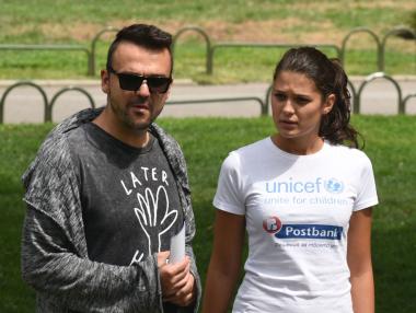 71% от хората са готови да помогнат на дете