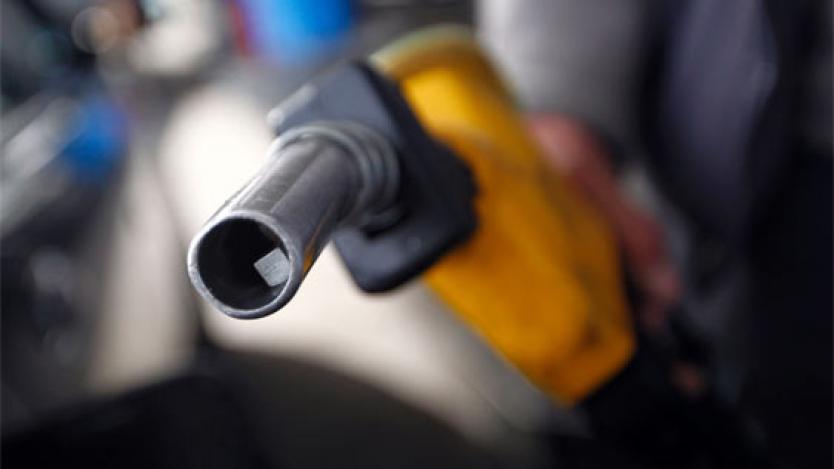 България остава с най-високи цени на горивата