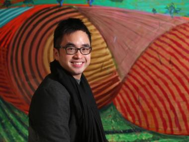 Китайски милиардер пълни молове с картини