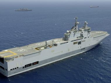 Франция връща на Русия почти 1 млрд. евро