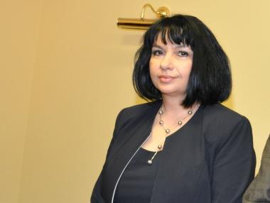 Държавата търси заем, за да плати на американските ТЕЦ-ове