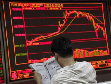 Три китайски компании глобени за манипулиране на борсата