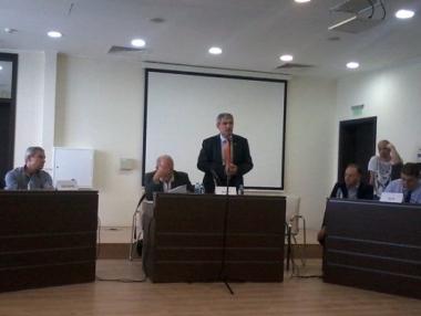 Синдикатите няма да протестират срещу цената на тока