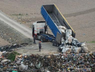 Заводът за боклук на София започва работа от утре