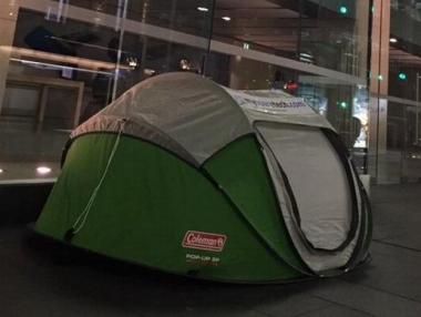 Австралиец е първият, който ще си купи iPhone 6S