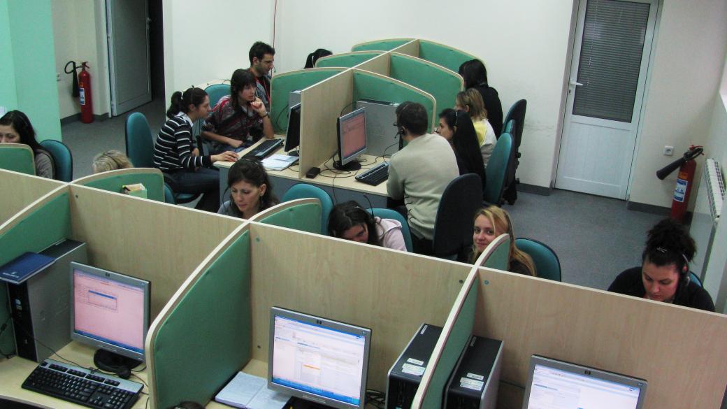 Контактният център на ЧЕЗ е обслужил над 600 хил. клиенти