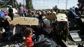 Наказания за страните, които не регистрират емигрантите