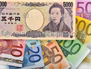 Йената и еврото нарастват, а високодоходните валути падат